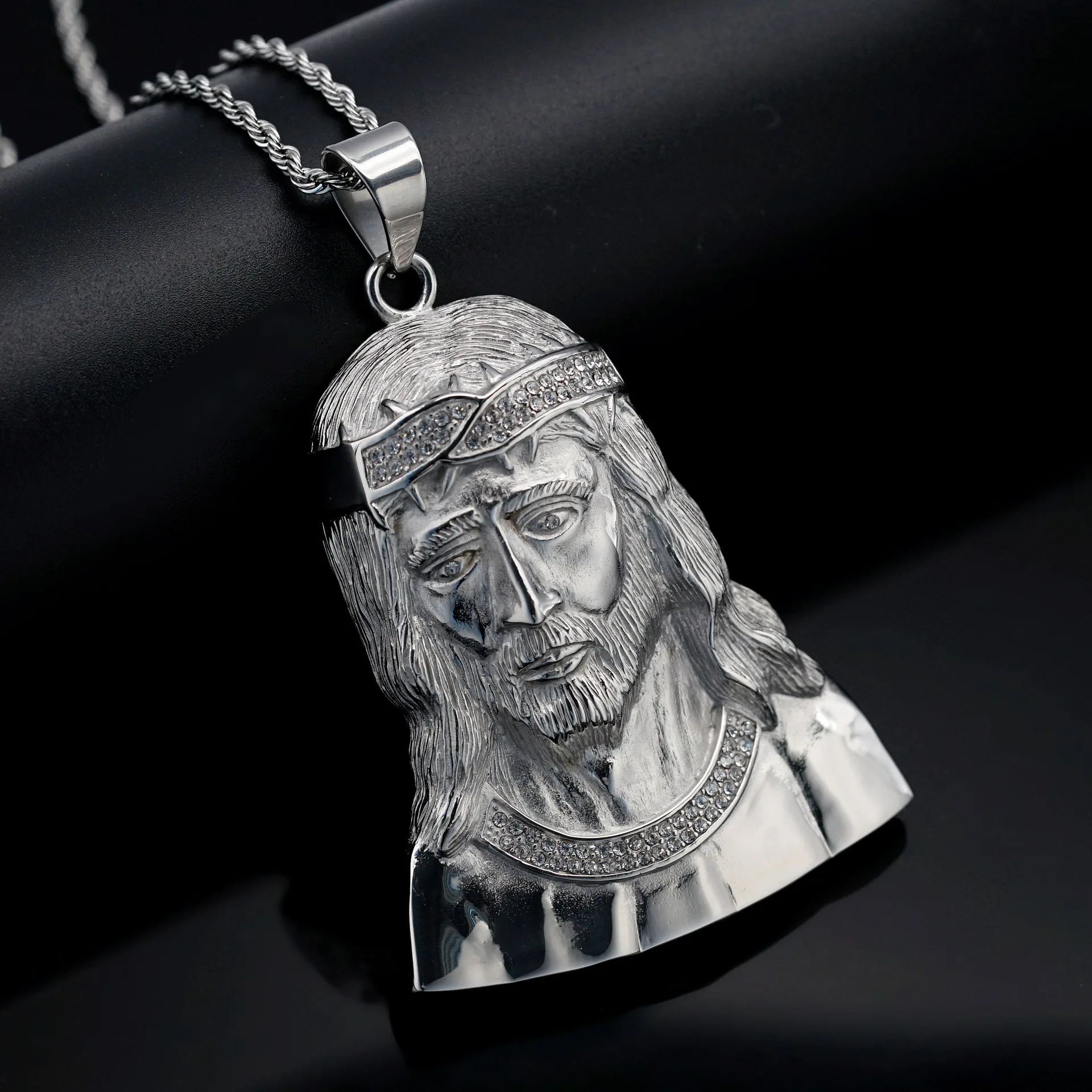 New Hip Hop Iced Out Big Jesus Head Pendant Necklaces Male Gold Color Stainless Steel Christian Necklace For Men Jewelry Gift