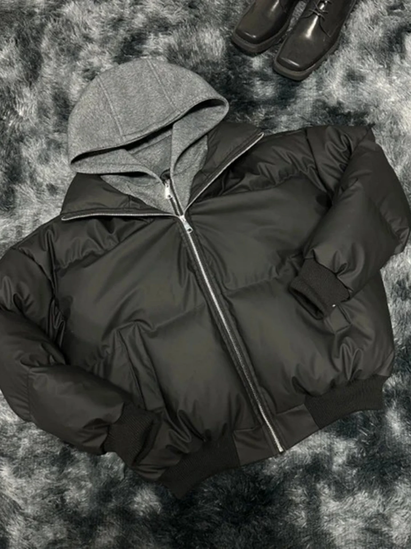 

Утепленная мужская зимняя куртка из искусственной кожи с капюшоном на молнии, стандартный крой, хлопковая подкладка