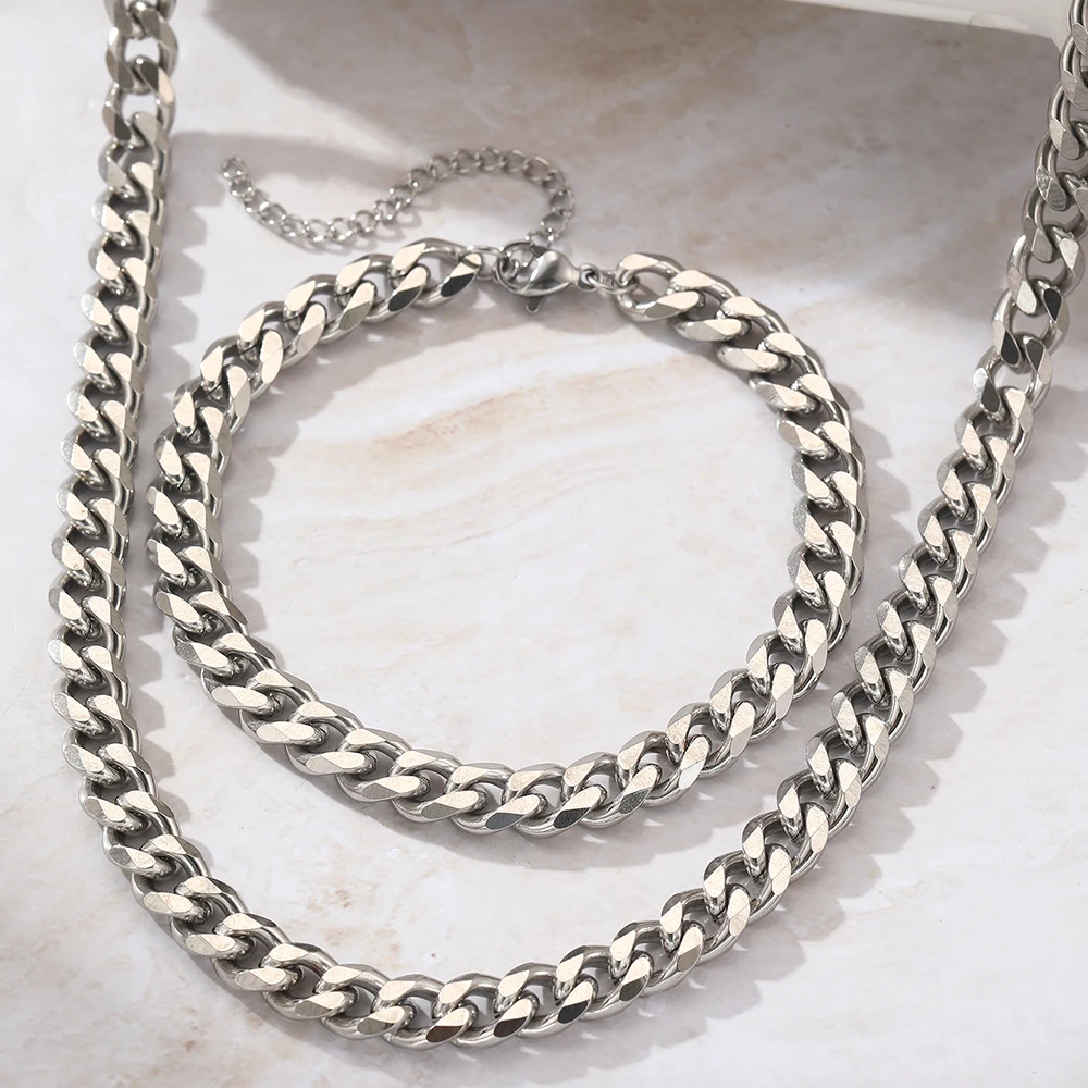 Stainless Steel Necklace Bracelet Set Chain Chain Exquisite Retro Design Necklace Bracelet For Women Jewelry Distinctive Gifts