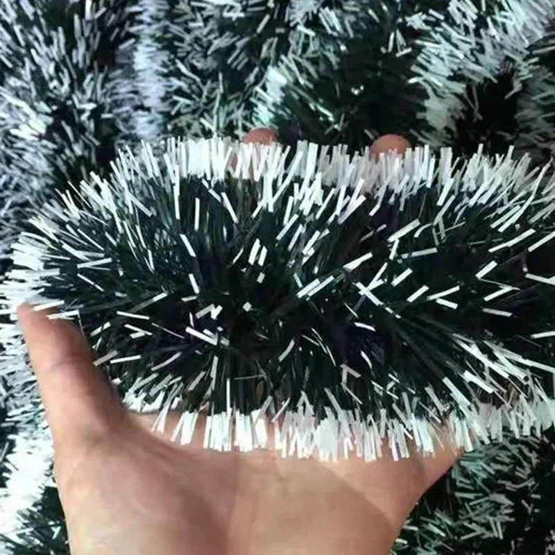 Thumbnail 3 - #12 Cheapest Christmas Tree Decorations Deals You Can Get