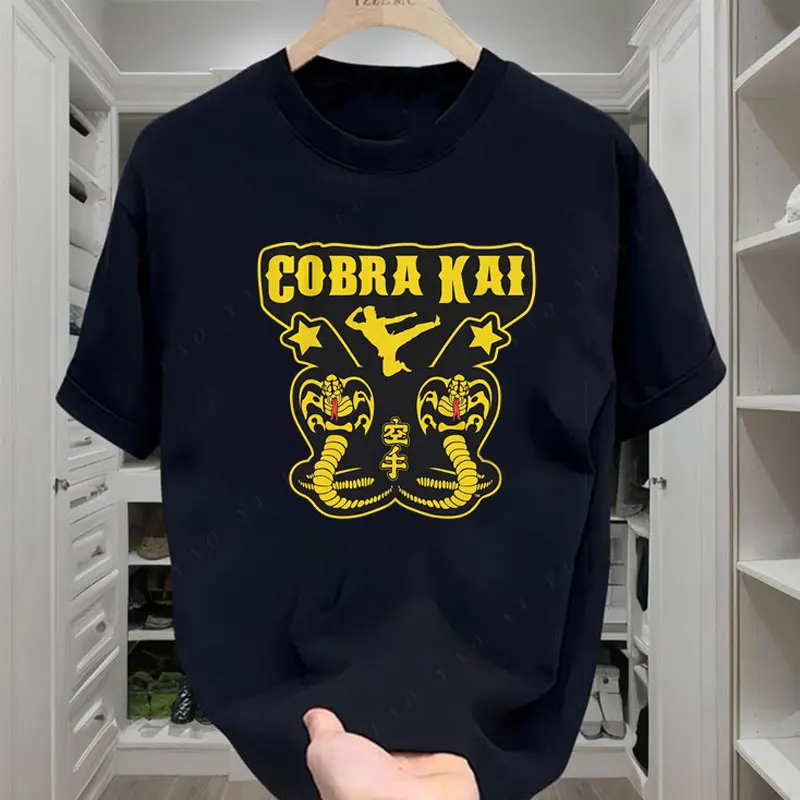 موضة جديدة رائجة البيع فيلم كوبرا كاي تي شيرت الرجال مضحك Vintage القطن قميص س الرقبة قصيرة الأكمام تي شيرت امرأة هدية رجل الملابس