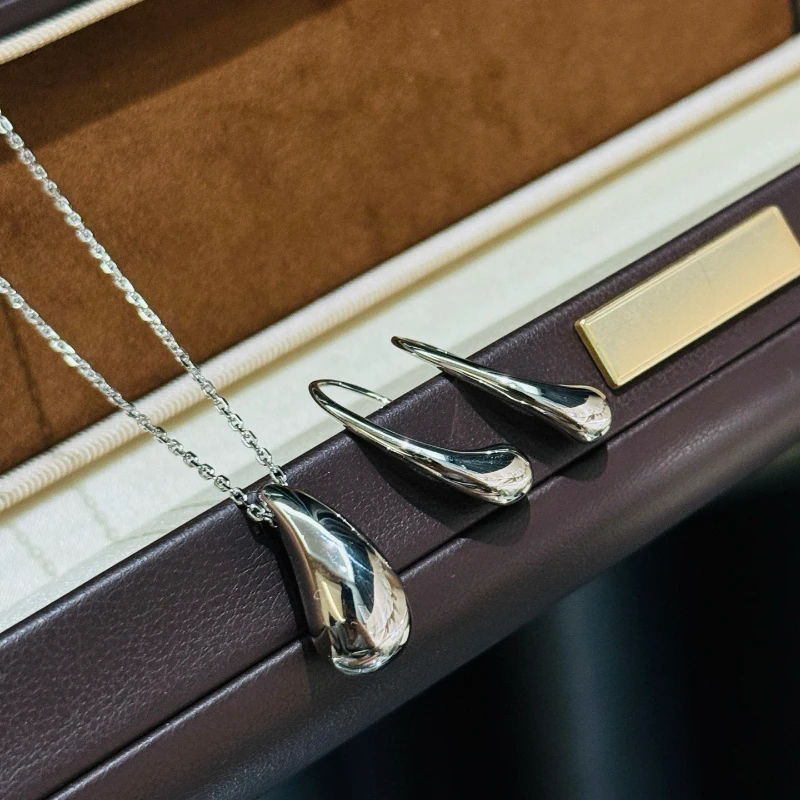 

Fashion S925 Sterling Silver Water Droplet Pendant Earrings Necklace Ring Luxury Set Woman Minimalist Jewelry