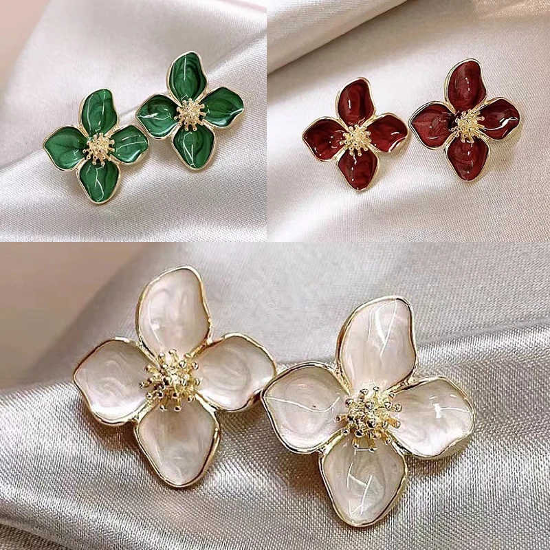 1Pair Temperament Fashion Dropped Glaze Flower Stud Earrings For Women Girl Retro Romantic Earrings Jewelry Accessories Gifts