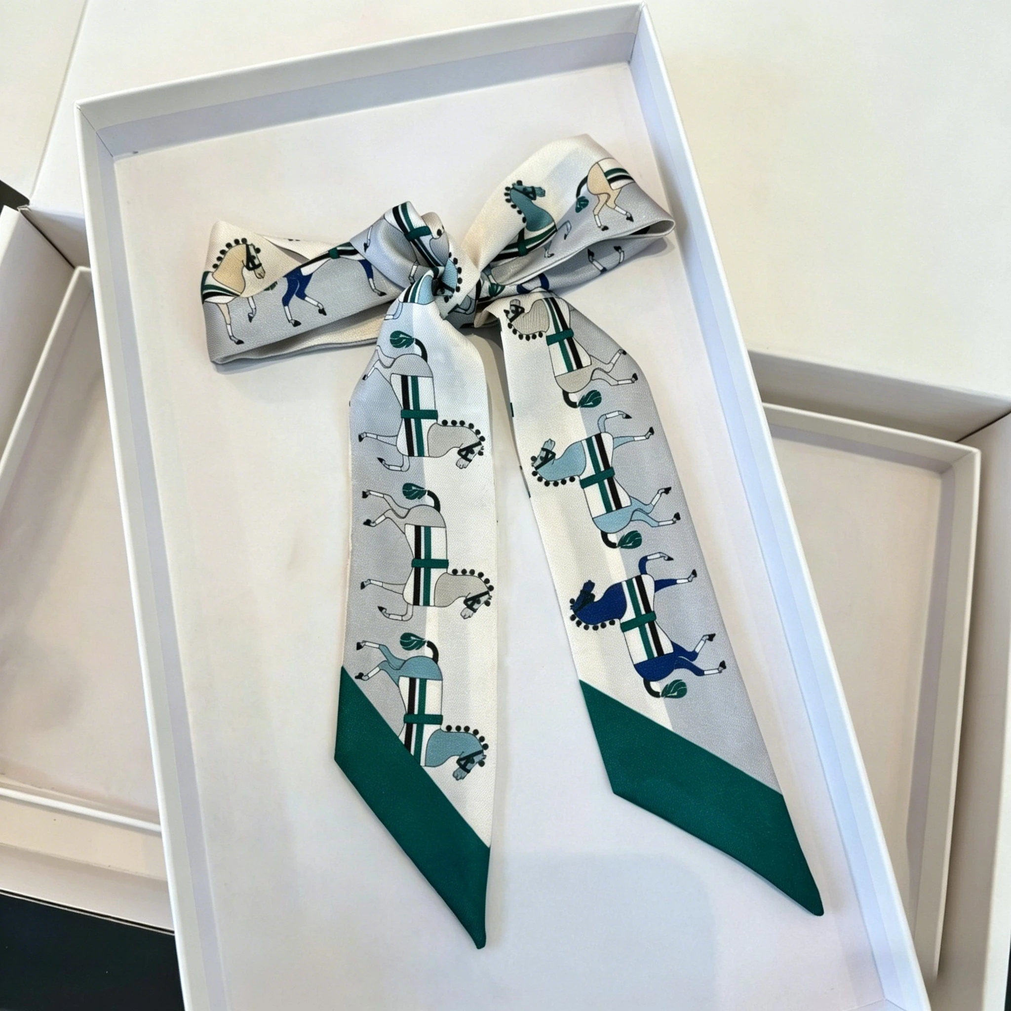 

Brand Discount Women's Silk Scarves New Equestrian Print Bouquet Headbands Twilly Silk Scarves Bag Tie Ribbons Headbands Gifts