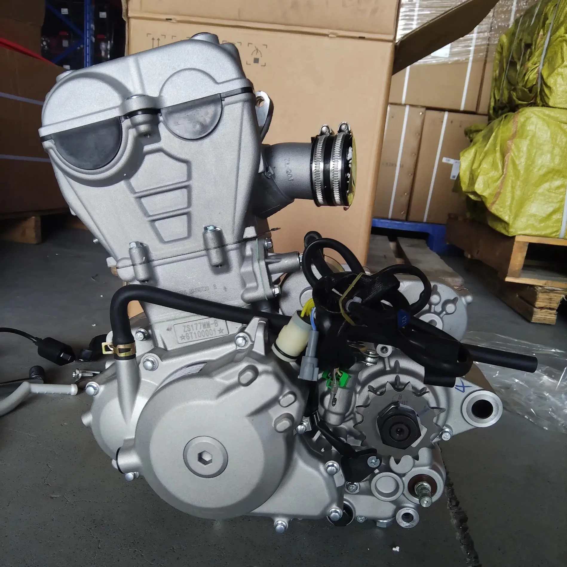 ZS177MM-B Low Fuel Consumption Durable Motorcycle Motor Engine Zongshen NC250SR Off-road Spare Parts