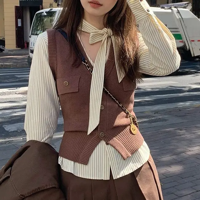 

Vests Waistcoats Thin Womens Vest Halter Top Woman Fall Woolen Grid Flared Buttoned Lady Classical Officewear Lined Waistcoat OL