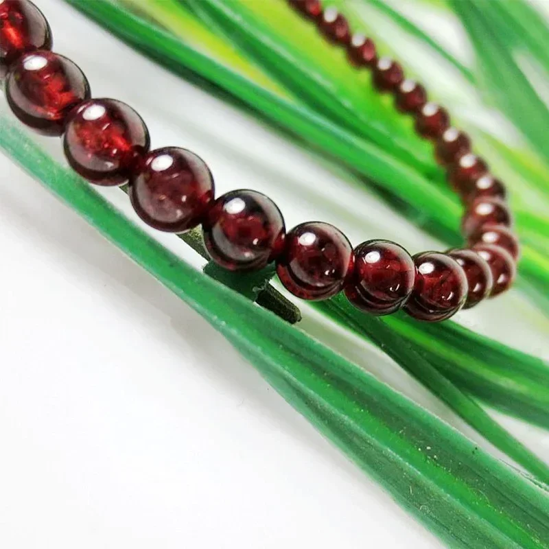 Braccialetti da uomo in pietra di melograno rosso regalo in cristallo naturale Braccialetti da uomo per donna Bracciale con ciondoli con perline Bracciale da uomo
