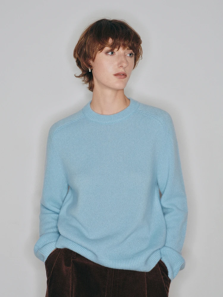 

Свитер Teddy Brown из смесовой шерсти и шелка, вязаный, свободного кроя, с длинными рукавами, повседневный, мягкий, с круглым вырезом горловины, цвета: коричневый, голубой, небесно-голубой.