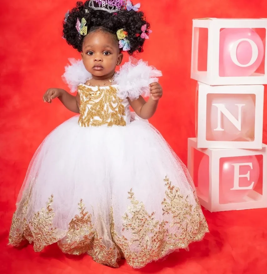 

Ball Gown Baby Girl Dresses Photo Shoot Kid Birthday Party Gowns with Gold Appliqued Children Guest Baptism Dresses