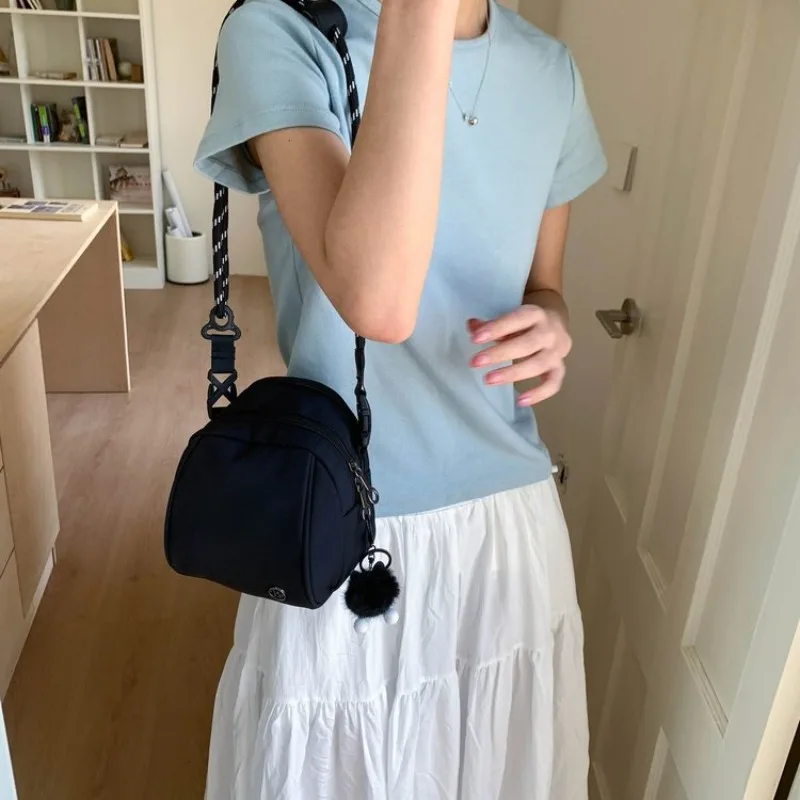 

Trendy Designer Paris Letter Logo Diaper Bag For Women Fashionable Crossbody Bag With Vintage Minimalist Luxury Style