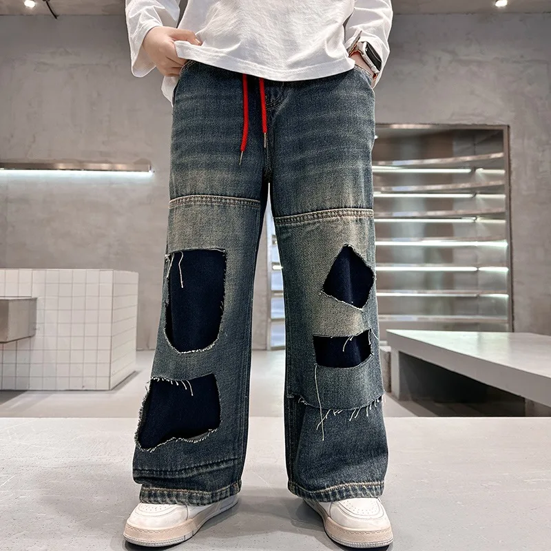 New 2026 Children's Destroyed Jeans with Patches For Boys Vintage Blue Denim Pants New Spring Kids Fashion Ripped Jeans Trousers