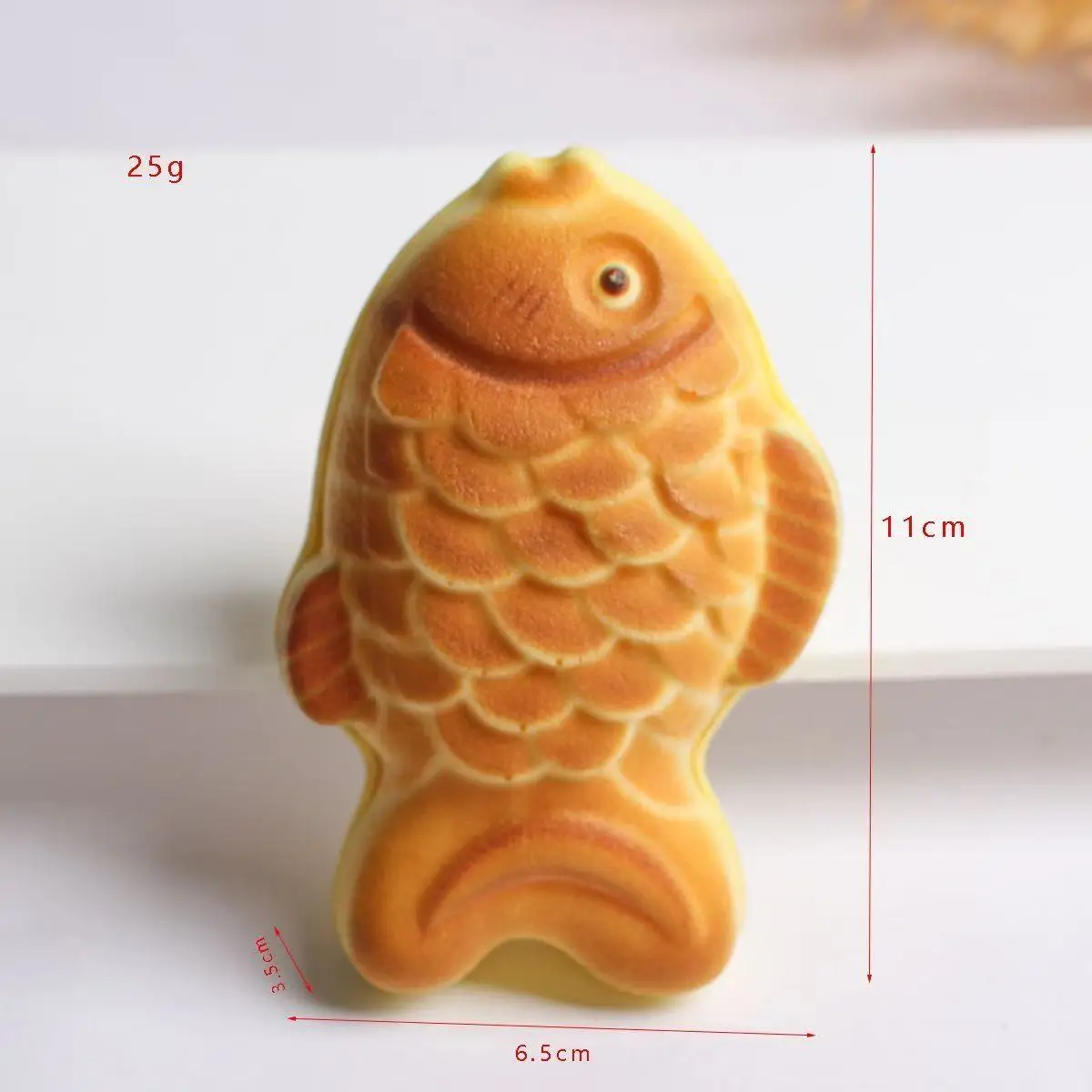 1 Stück Hochwertiges Neues Quetsch-Spielzeug mit Langsamer Rückfederung, Taiyaki-Brot-Modell, Stressabbau-Spielzeug, Geschenk