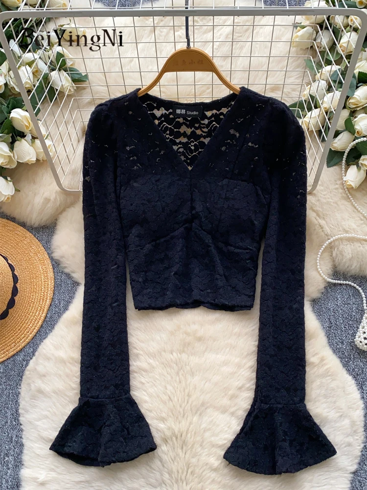 Beiyingni 2025 Koreaanse Wit Shirt Vrouwen Effen Kleur Massaal Vintage Kant Vrouw Blusas Met Borst Pad Luxe Franse Blouses