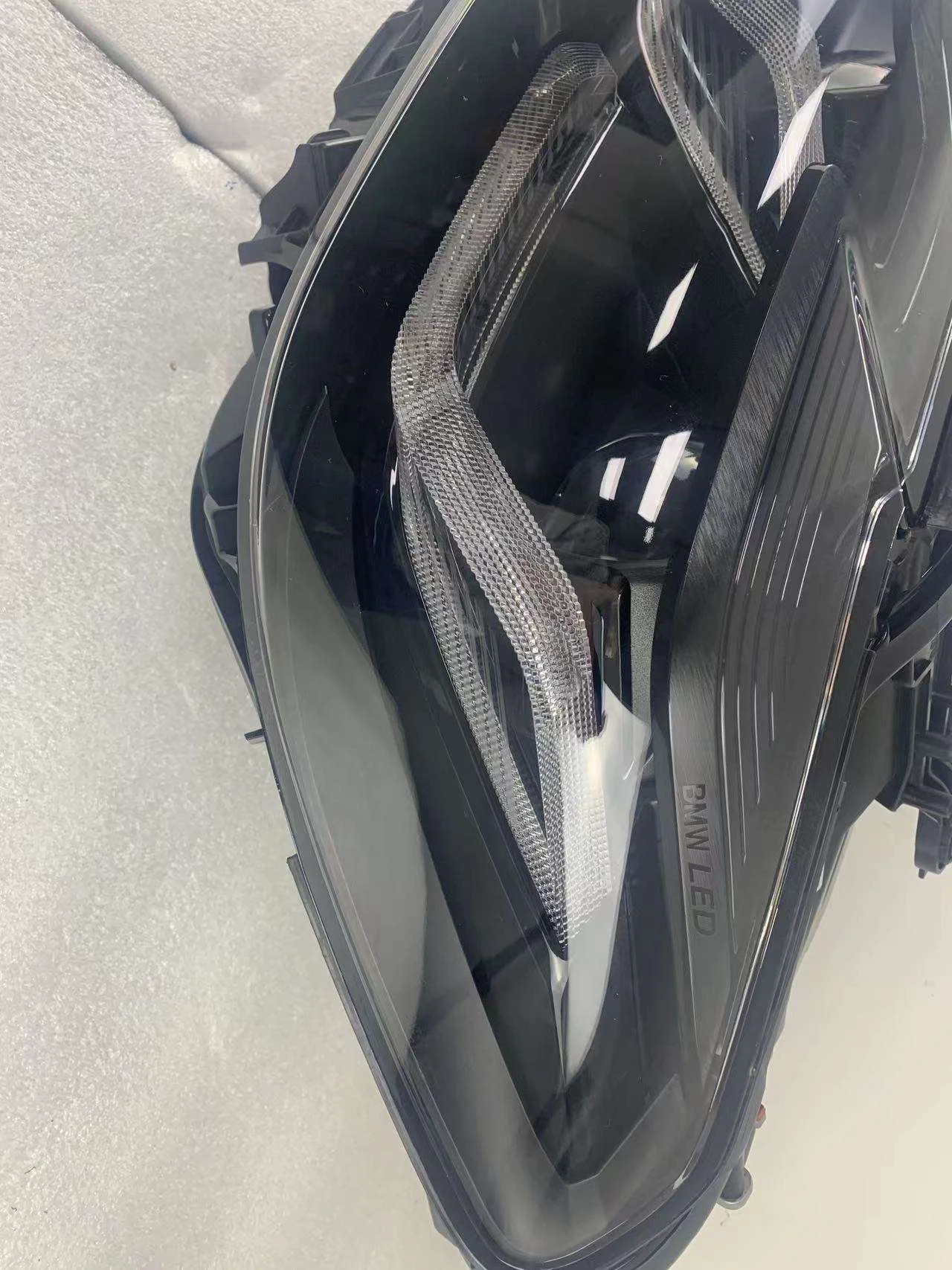 Hot Selling 2018-2020 for 5 Series G30 LCI Black Shadow Version Remanufactured Universal Fitment Headlights 6000K Color