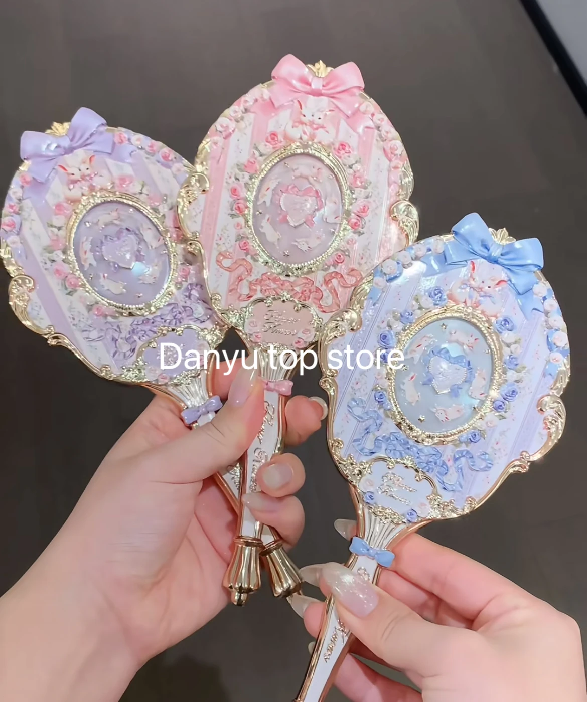 

Зеркало Flower Knows Bunny Garden, ручное, лимитированная серия, фиолетово-сине-розовое, феерическое зеркало