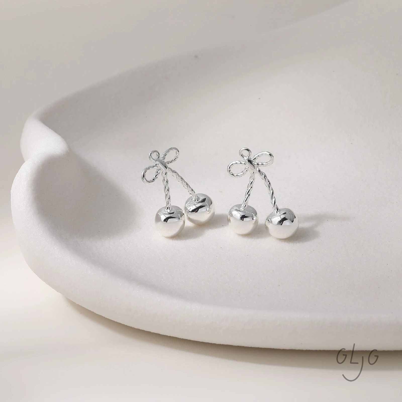 4PCS 14K Gold Plated Sweet Bow Cherry Pendant DIY Handmade Bracelet Earrings Material Jewelry DIY Making Supplies Accessories