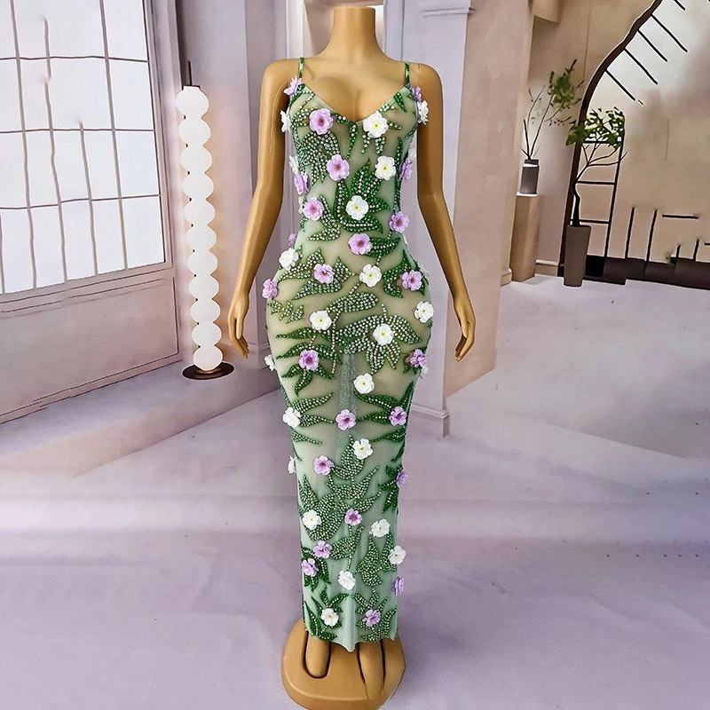

Niche Light Luxury Dai Green Dark V Suspender Holiday Style Dress Birthday Party Light Luxury Annual Meeting Dress Show Costumes