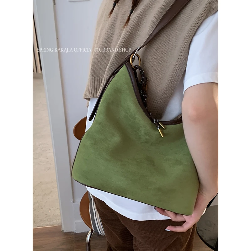 

Retro Faux Suede Underarm Bag for Women Autumn Winter 2025 New Korean Large Capacity Commuting Tote Bags