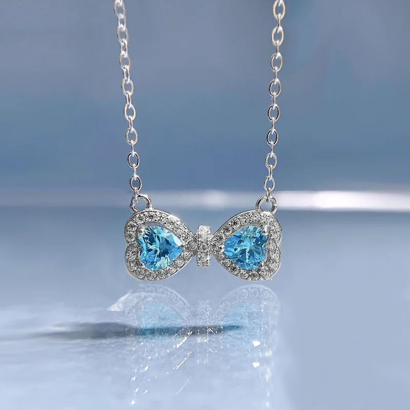 2024 New 925 Silver Inlaid Diamond Heart Blue Treasure 6 * 6 Necklace for Women's Versatile, Unique and High end Feeling