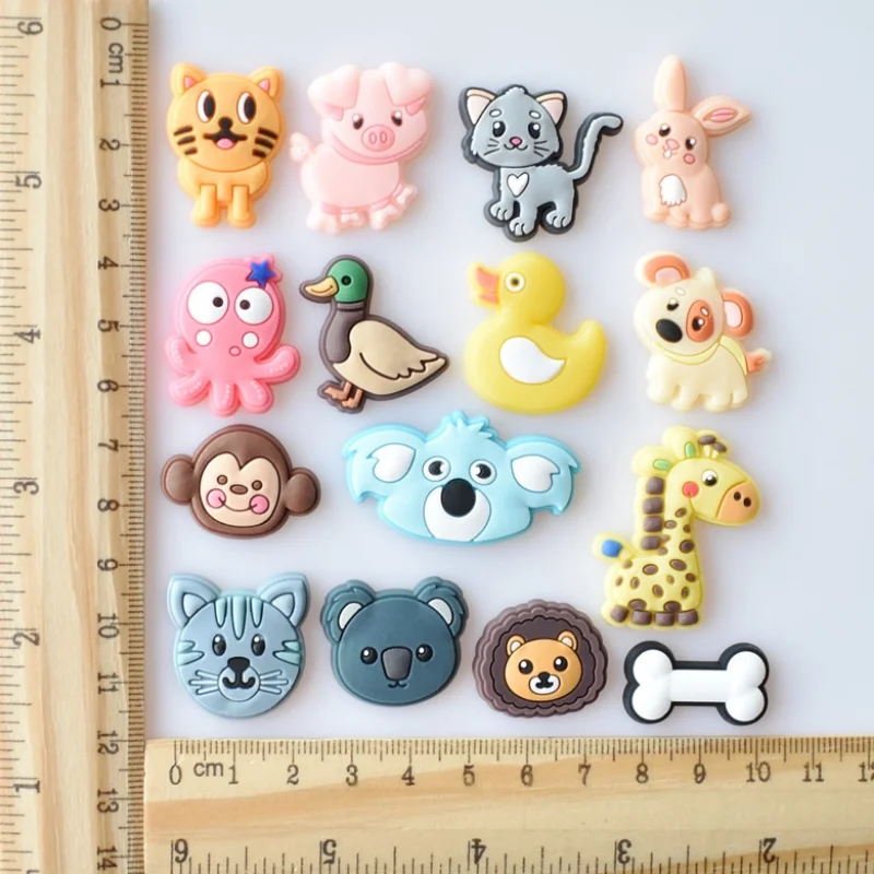 PVC Shoe Charms lovely Shoe Accessories animal Shoe Decoration The cat Shoe Buckles Pins for Clog Sandals  X-mas Gifts