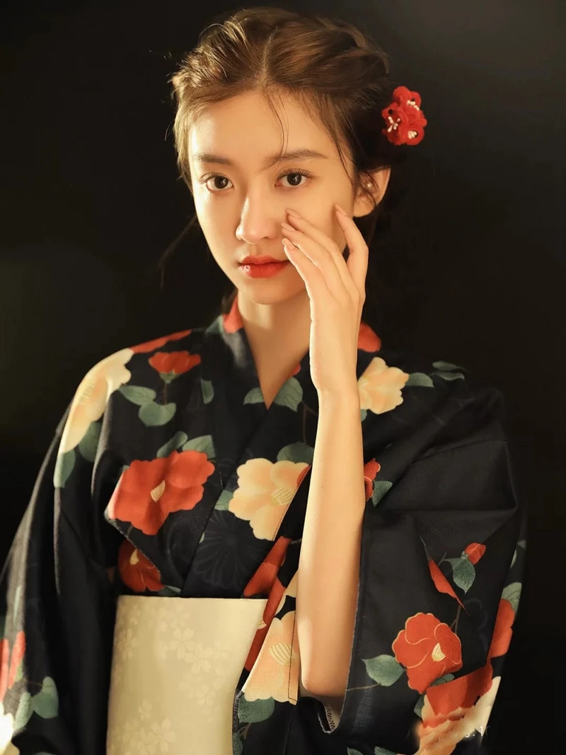 

2022 Japanese National Traditional Kimono Black Girl Personality Women Clothing Unique Robes Set Japanese kimono