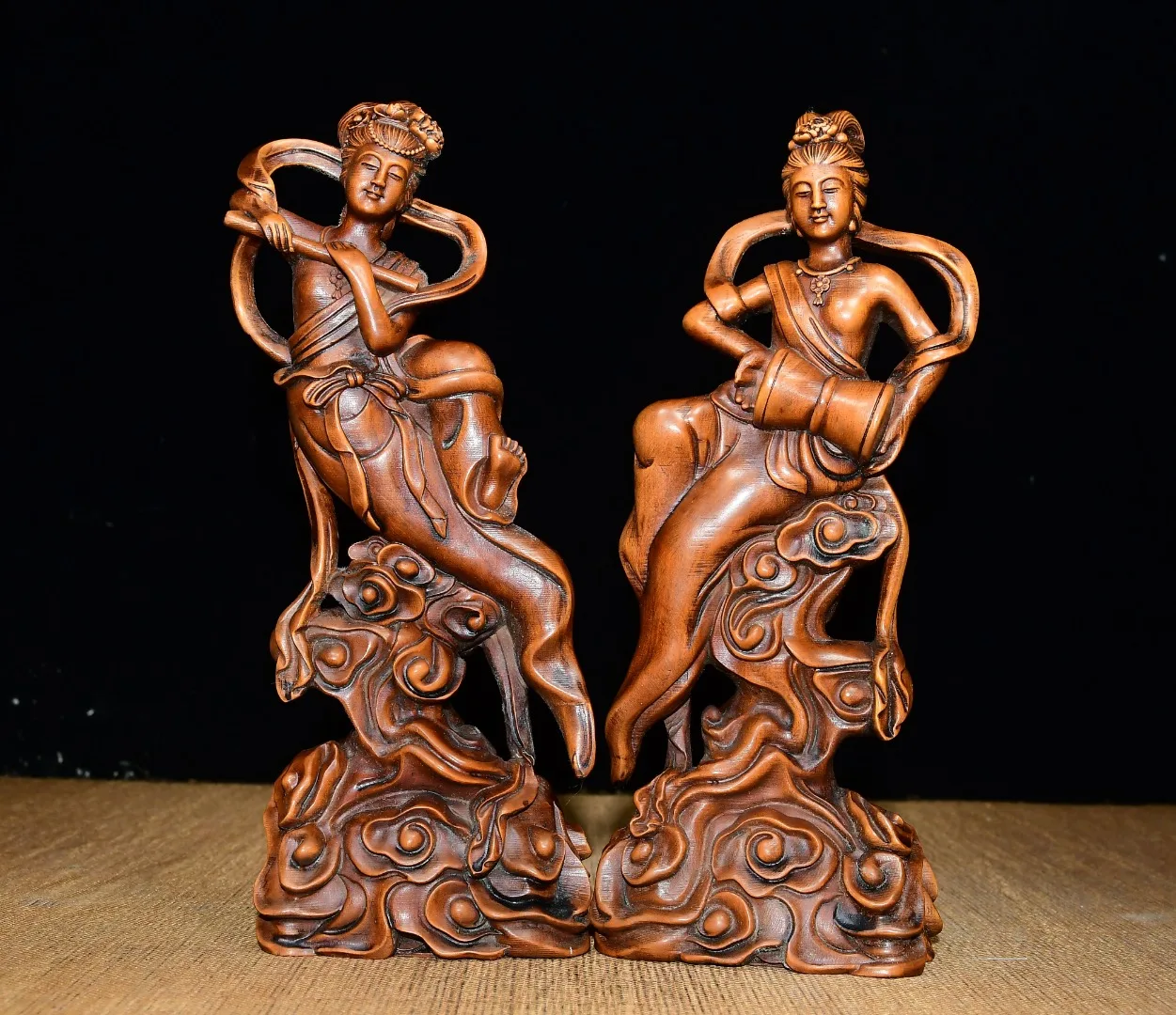 Folk Collection Old Boxwood Dunhuang  Flying Beauty Talented beauties A Set Worship Hall Town house
