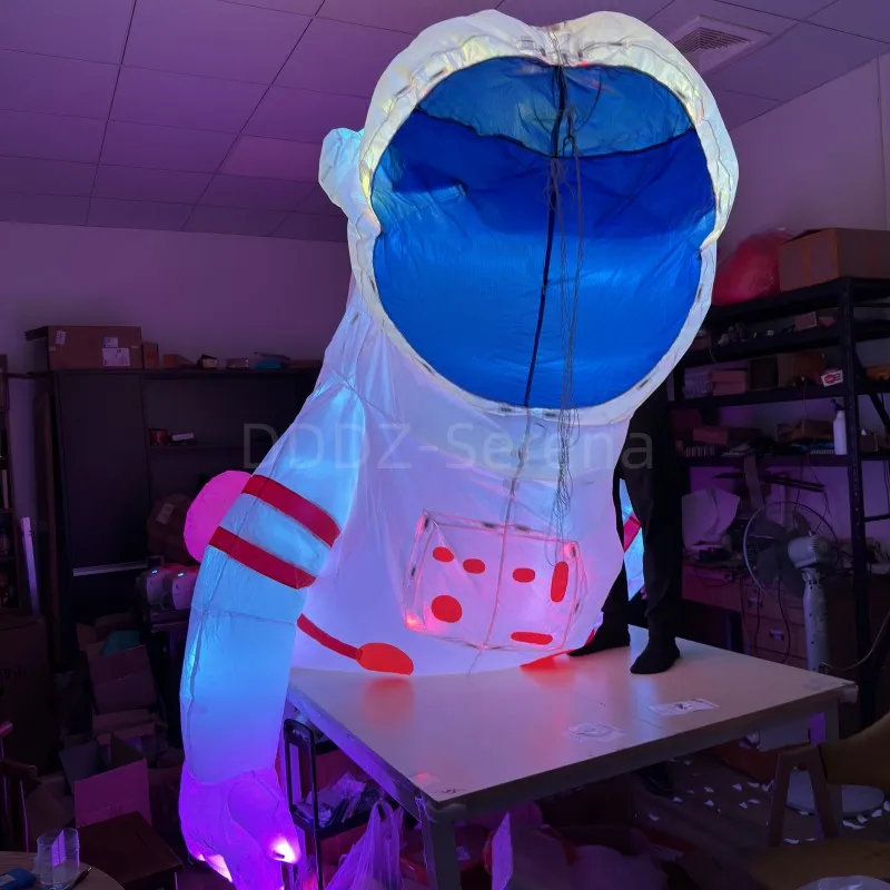 4M LED Astronaut zachte opblaasbare hanger show vlieger ruimtevaarder ripstop nylon met ronde hoek LED in avondmaal hoog helder