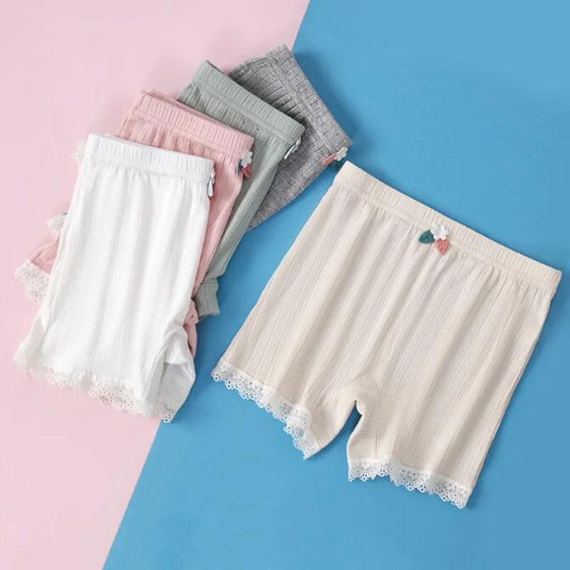 

New thin summer girls' shorts