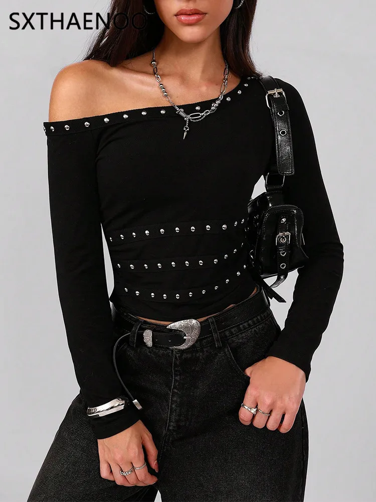 

SXTHAENOO Y2K черная асимметричная модная футболка с металлическими заклепками и диагональным воротником и длинными рукавами для похудения, повседневная уличная одежда