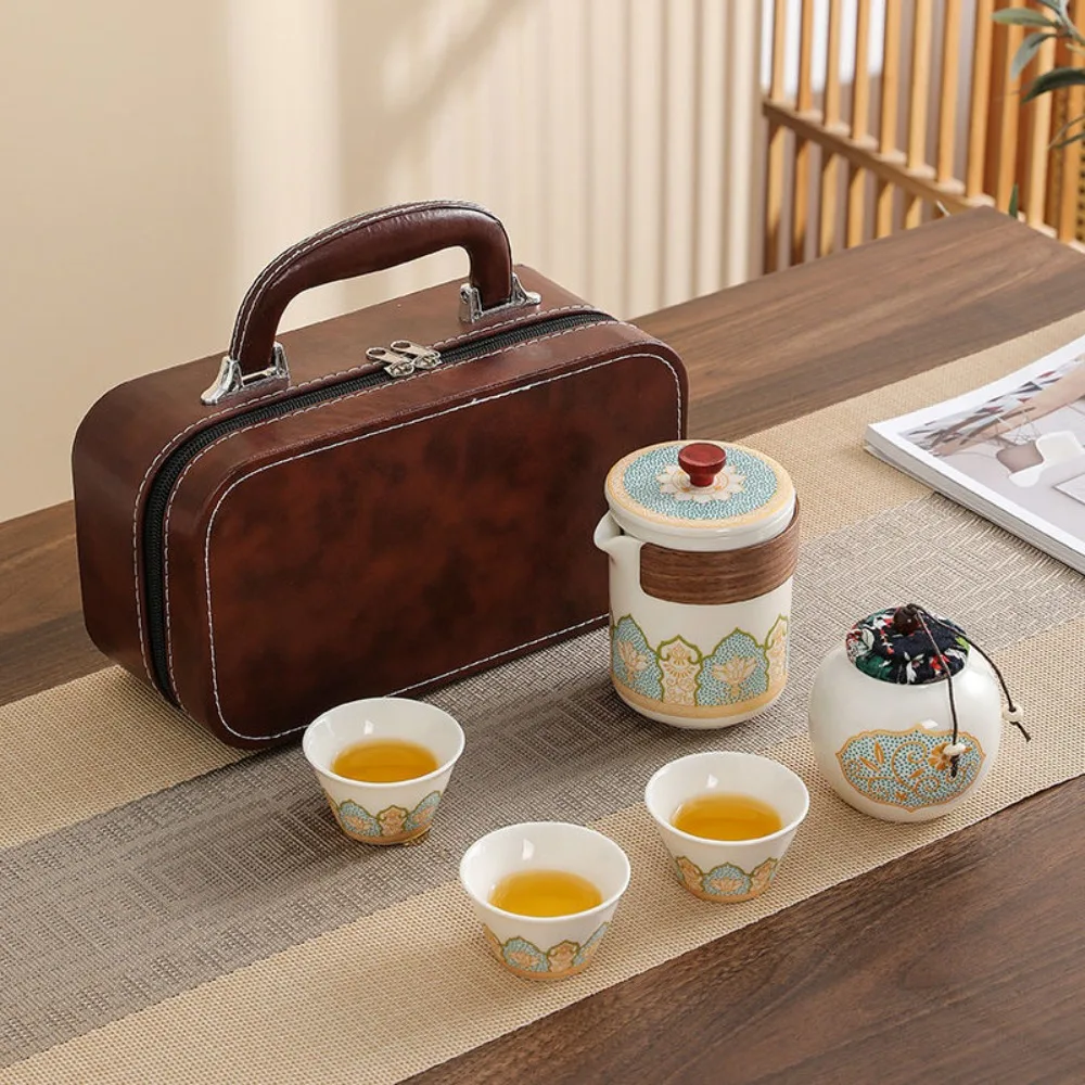 

Tea Ceremony Ceramic Travel Tea Set with Proctive Box Chinese Style Kungfu Tea Set with Canister Porcelain Teaware Camping
