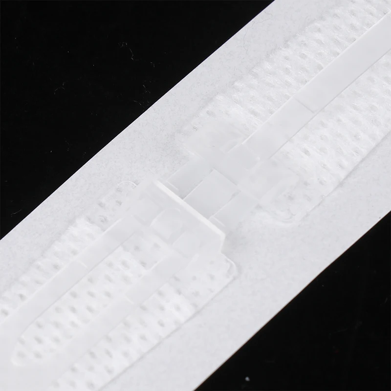 1 قطعة حزام سستة إغلاق الجرح بقع تنفس سلس مطاطا البريدي خياطة الضمادات للعناية بالجروح غير المنسوجة طقم الطوارئ