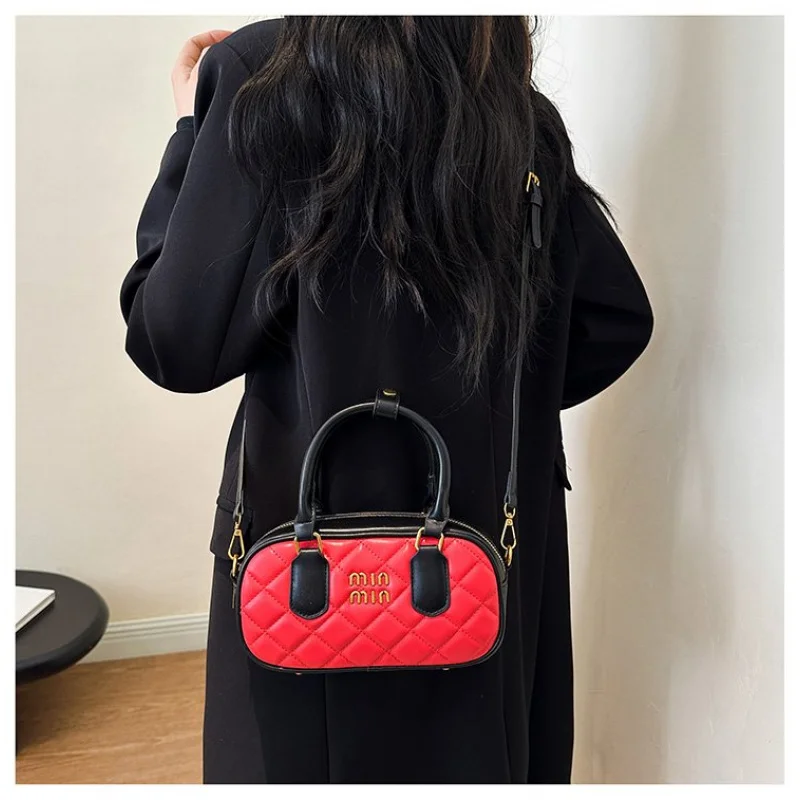 

Classic Elegant Ladies Leather Shoulder Bag Crossbody By Famous Designer Luxury Brand Popular Messenger Handbag