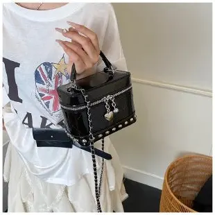 

2025 New Large Cosmetic Organizer Bag Multi-Compartment Shoulder Crossbody Handheld Tote for Women Travel