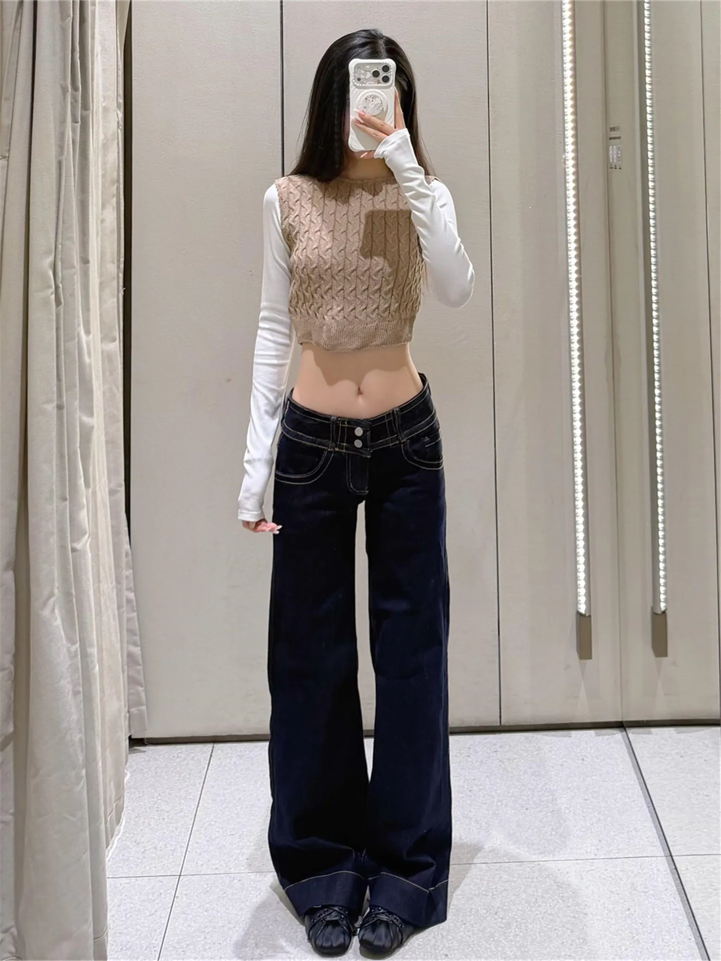

Extended Length Loose Fit Low Waist Bell Bottom Jeans for Taller Women Autumn Winter Cotton Soft Washed out Fashion Ladies
