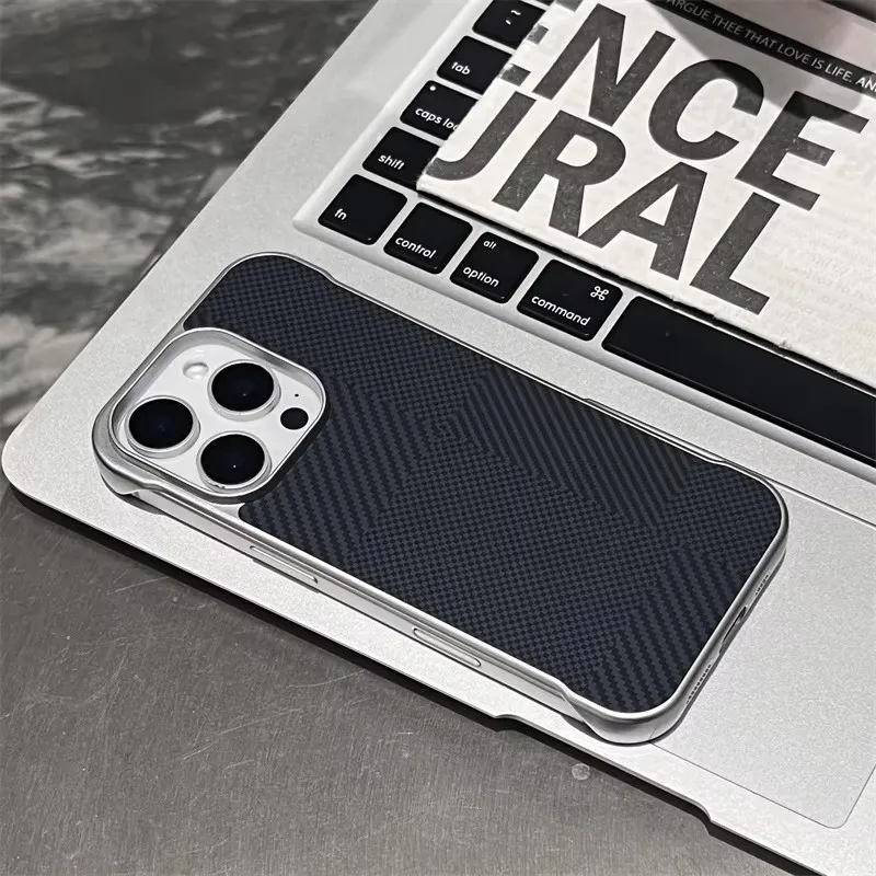 

Carbon Fibre Pattern 3D Relief Phone Case For iPhone 16E 12 13 14 15 16 Pro Max Plus Slim Borderless Shockproof Protective Cover