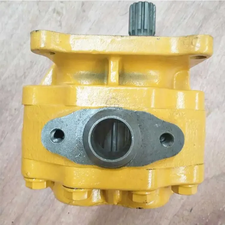 Bulldozer Spare Parts Gear Pump 07432-71203 Transmission Pump for Komatsu