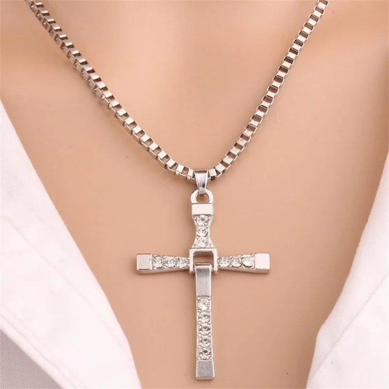 Fast and Furious Necklace Cross Necklaces Rhinestones Men\'s Chain Dominic Toretto Stainless Steel Choker For Men Accesories Gift