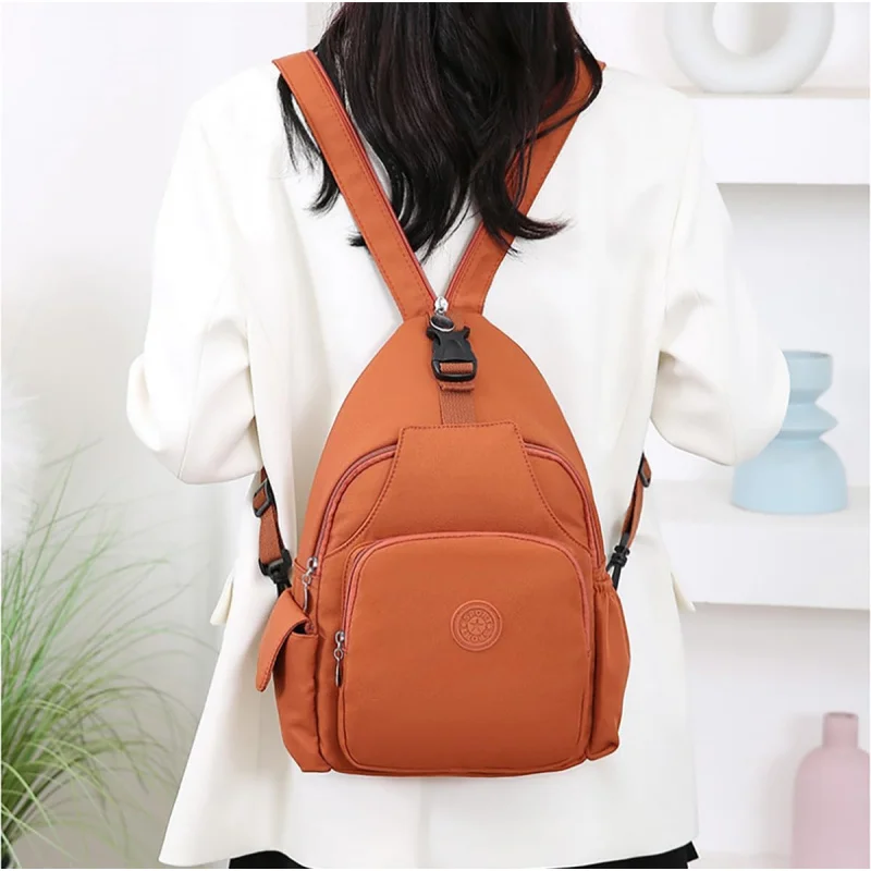 Mochila pequeña con bandolera para mujer, bolso de hombro para senderismo al aire libre, viajes y uso diario