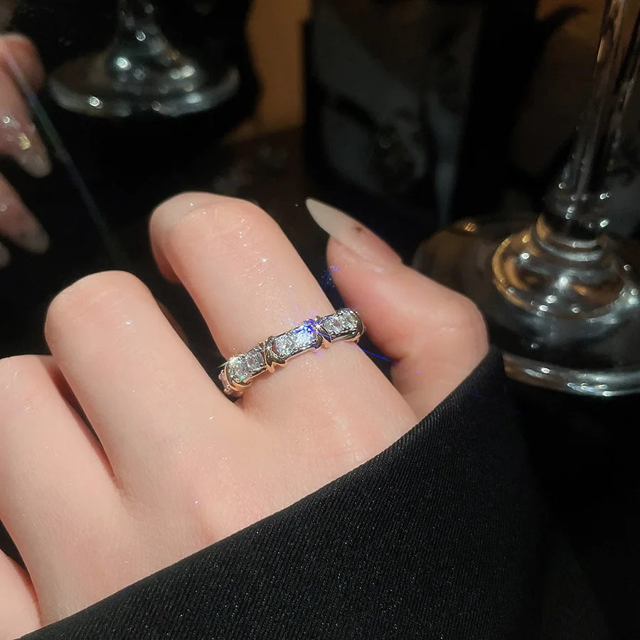 Neuer Vintage Zirkon Hohlperlen Offener Ring Nischen-High-End-Ring Sanfte Ausstrahlung Modeschmuck Paarringe für Herren Luxus – Detail 10
