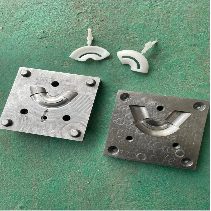 Customization of Vertical/Horizontal Injection Molding Machine Mold Support Customization