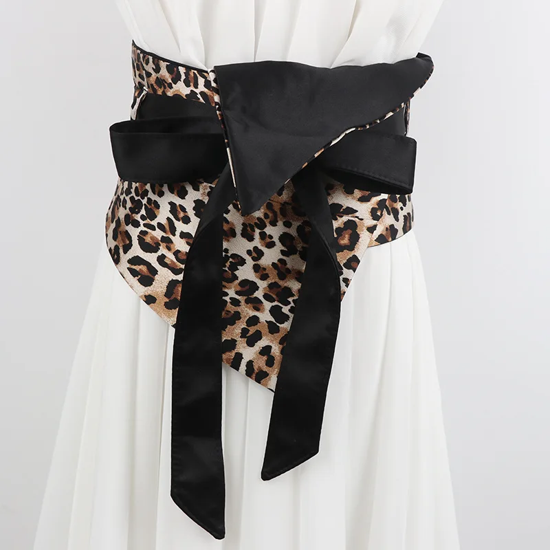 IWde غير النظامية النسيج الطباعة سليم مشد للنساء الذاتي التعادل قميص فستان مكتب السيدات أحزمة وسط النمط الصيني أحزمة Cinturon