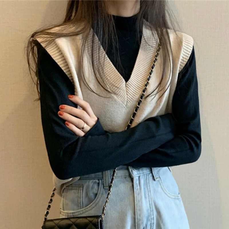 

Vest Women Solid Knitted V-Neck Sleeveless Fashion Casual Retro Korean Style Outwear Ladies Coats Chic All-match Spring Simple