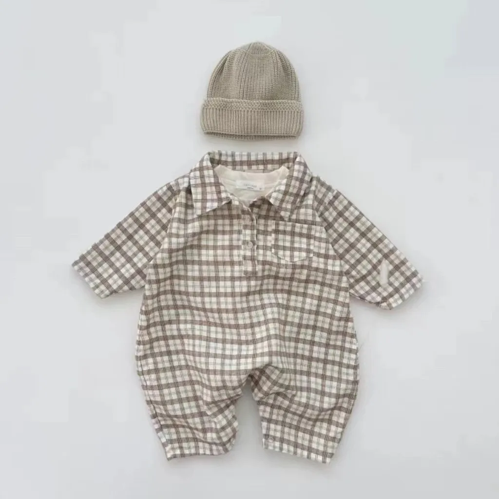 macacao-de-bebe-menino-com-estampa-xadrez-hy23138-manga-longa-estiloso-e-moderno-roupa-infantil