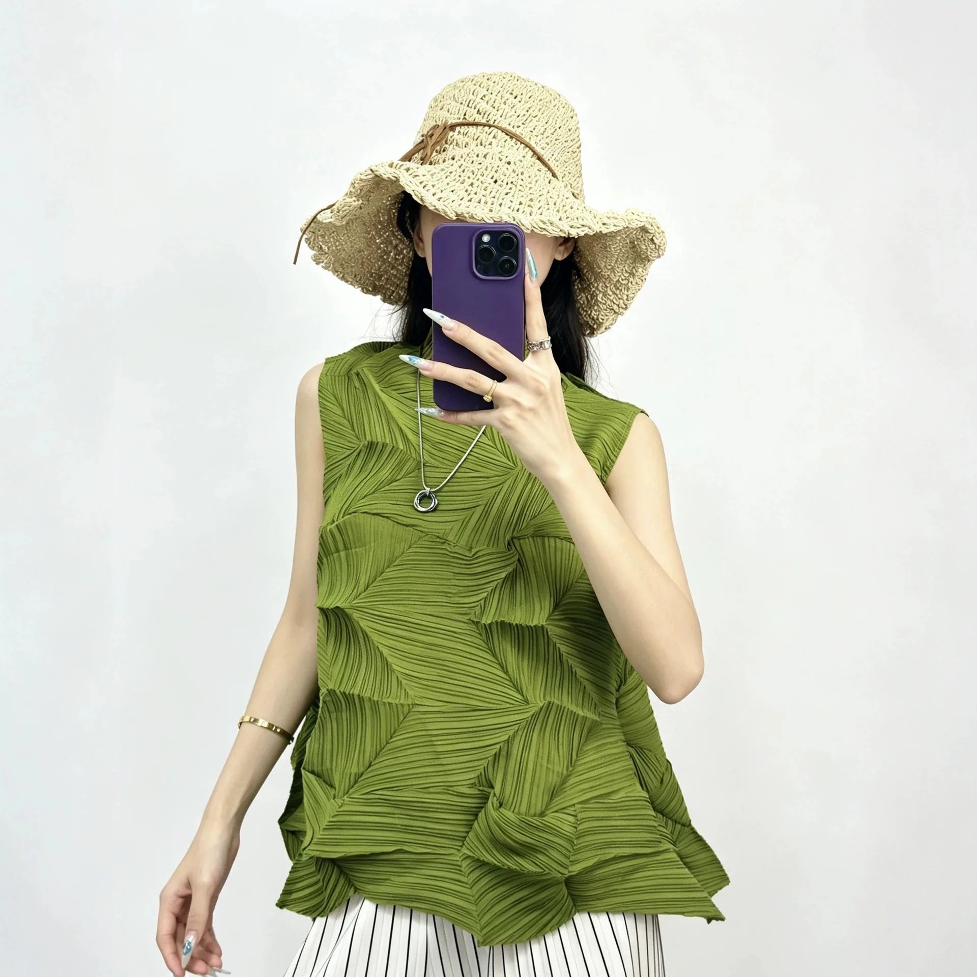 Miyake‑Inspired 3D Leaf Pleated Tank Top Women Stand Collar Sleeveless Loose Wrinkle‑Resistant Irregular Hem Casual Blouse