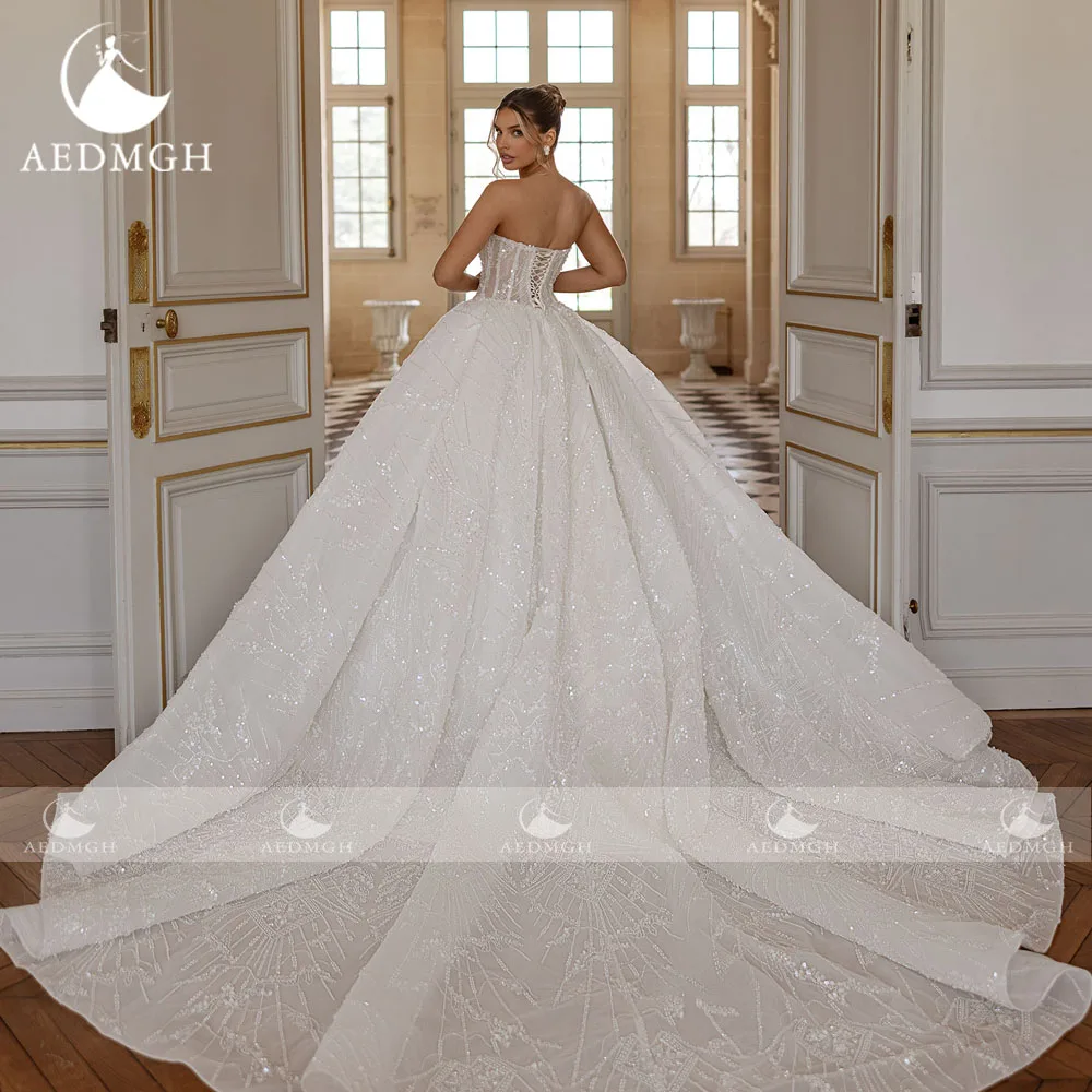 Aedmgh 볼 가운 럭셔리 웨딩 드레스 스트랩리스 베스티도 드 노비아 레이스 자수 스팽글 공주 맞춤 제작 웨딩 드레스