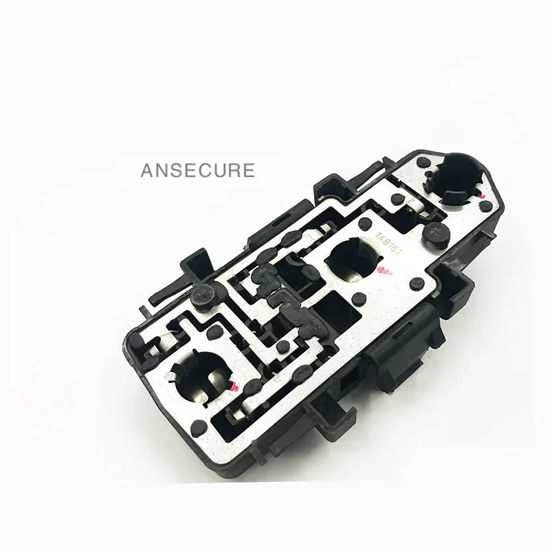 

Rear Tail light Bulb Holder Lamp bulb Carrier For Audi A6 C5 S6 RS6 Sedan 4B5945221 4B5 945 221