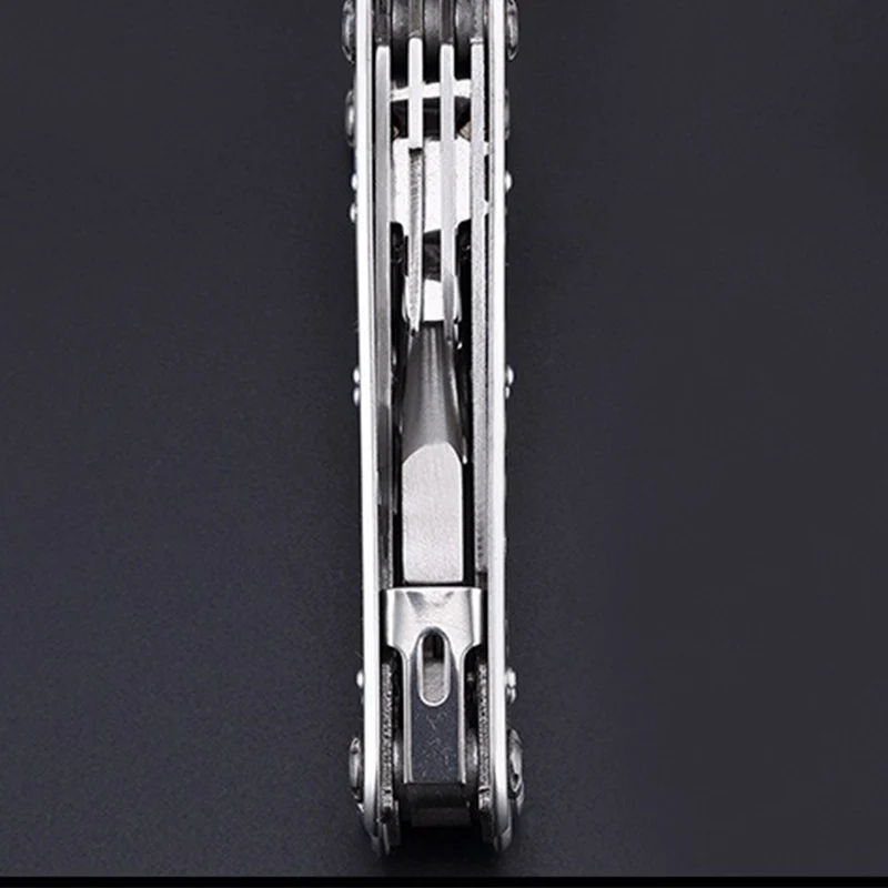 المحمولة جيب Multitool 420 الفولاذ المقاوم للصدأ Multitool كماشة سكين مفك للبقاء في الهواء الطلق التخييم الصيد والمشي لمسافات طويلة