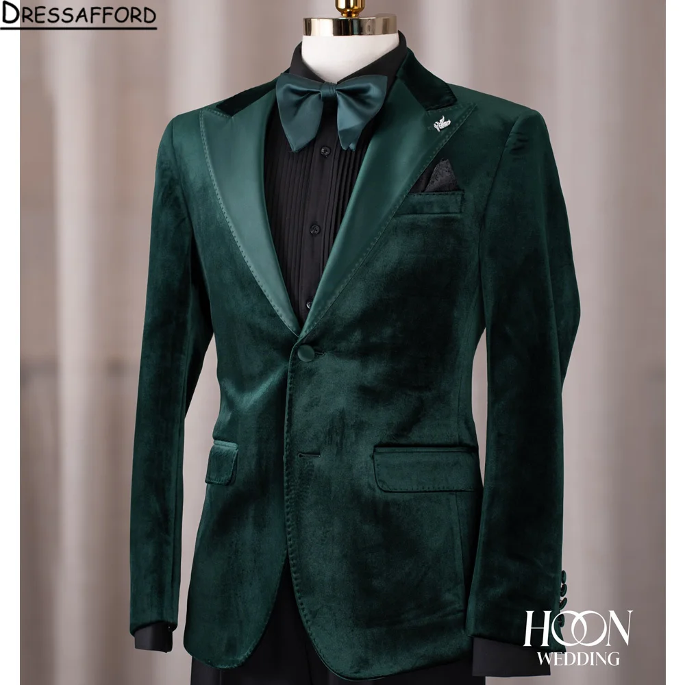 Aksamitne garnitury męskie slim fit, smokingi ślubne dla pana młodego, zestawy 2-częściowe, czarne klapy szpiczaste, eleganckie garnitury z marynarką i spodniami.