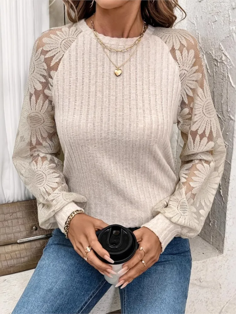 Spring And Autumn Comfortable Casual Solid Color Top Women's Elegant Round-neck Hollow Lace Stitching Long-sleeved Pullover Top