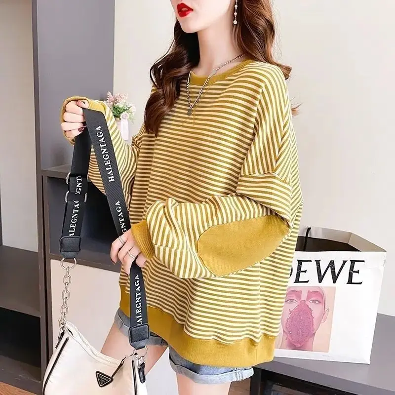 2023 New Spring and Autumn Fashion Trend Casual Loose Sport Round Neck Stripe Design Thin and Slim Oversized Women\'s Sweater